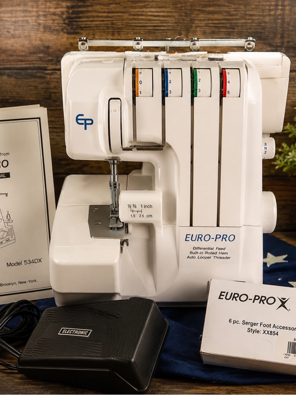 Euro-Pro 534DX Serger Overlock Sewing Machine